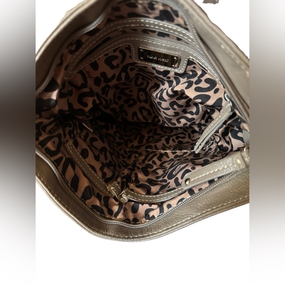 Nine West shoulder bag with adjustable strap - Picture 10 of 10